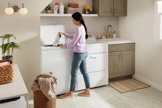 3.8–3.9 Cu. Ft Top Load Washer with Removable Agitator - WHIRLPOOL (WTW4957PW)